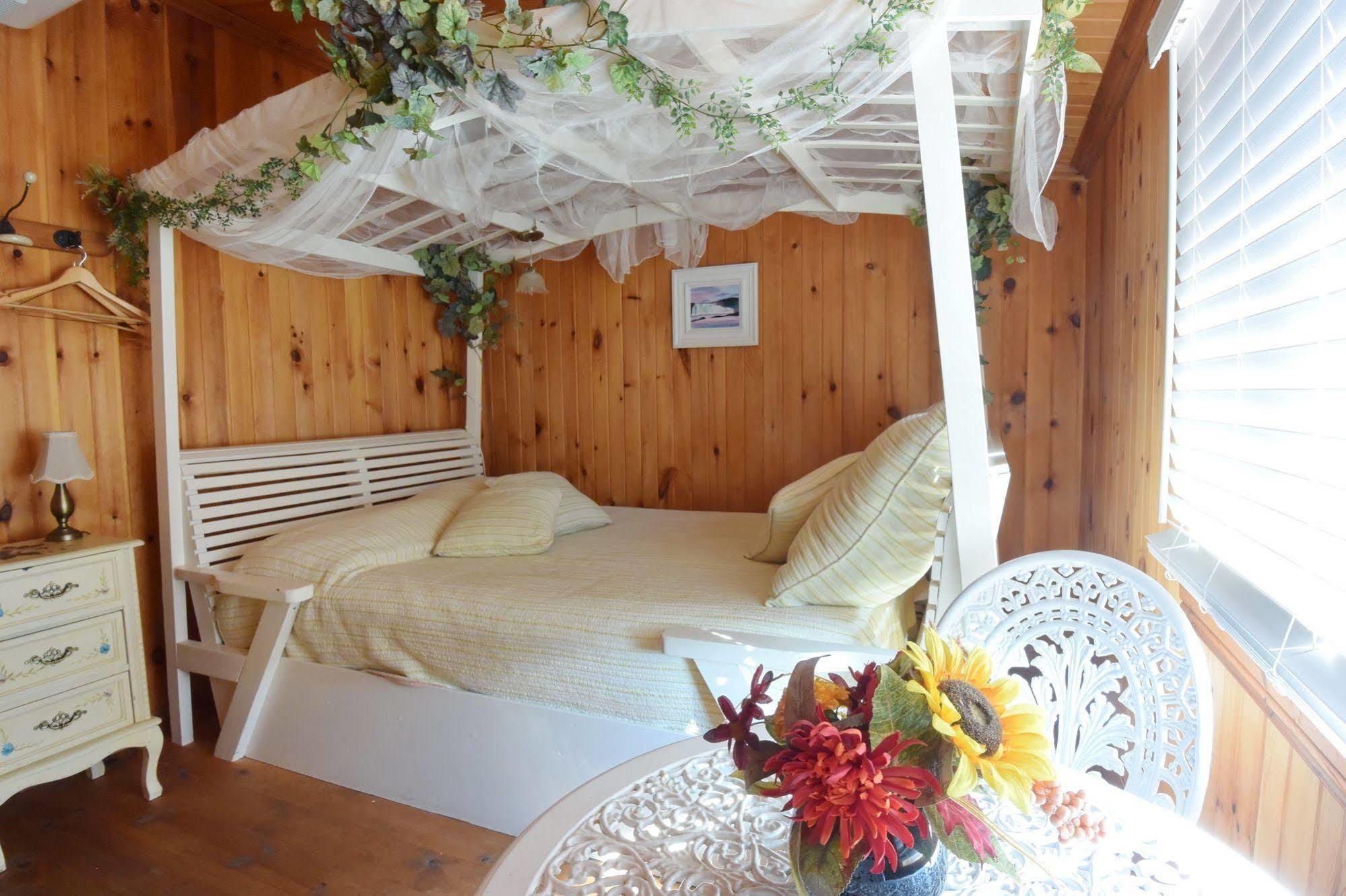 Auberge Papillon Lune Richmond Exterior foto